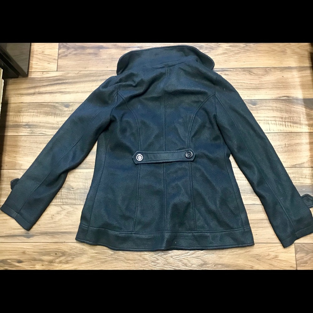 Black Short Trench-coat - Picture 2 of 5